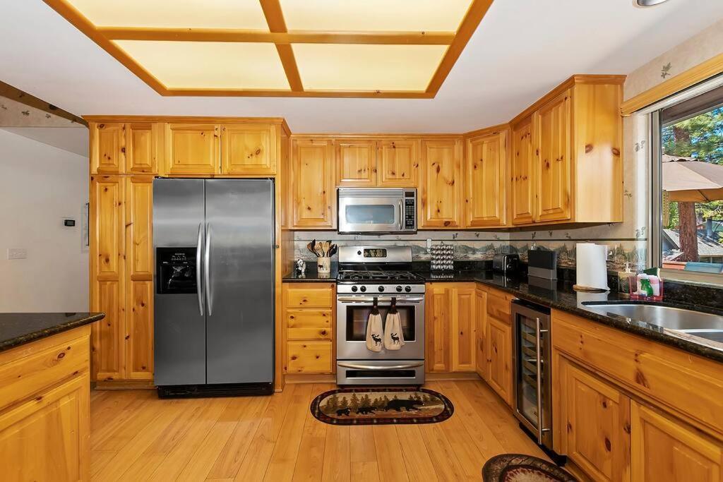 Villa Teakwood - 3-Br Spa, Fire Pit, Quiet, Ac, Centrally Located Big Bear Lake Exterior foto